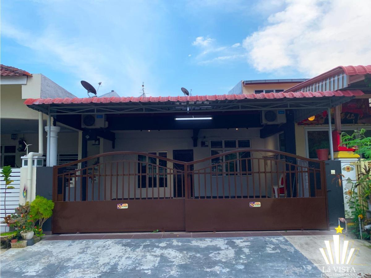 Malim Melaka Homestay Екстериор снимка