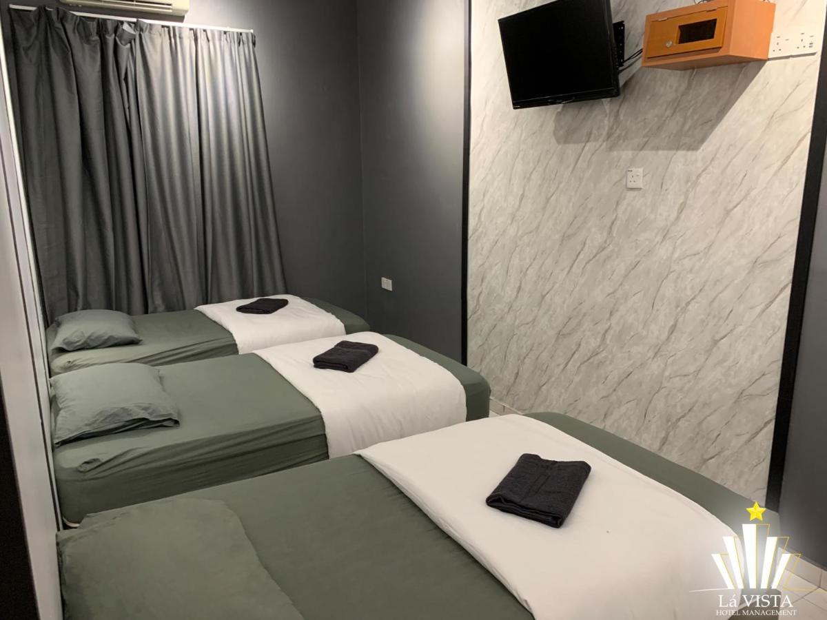 Malim Melaka Homestay Екстериор снимка